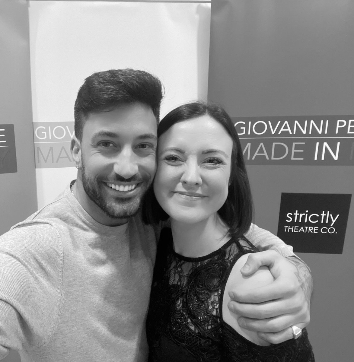 Last week I was lucky enough to go and see @pernicegiovann1 & @laurenmayoakley in #madeinitaly The show was funny, beautiful & emotional all at the same time. I laughed so much and even cried at one part! The whole production was absolutely stunning 🤩 Thank you 🙏 ❤️