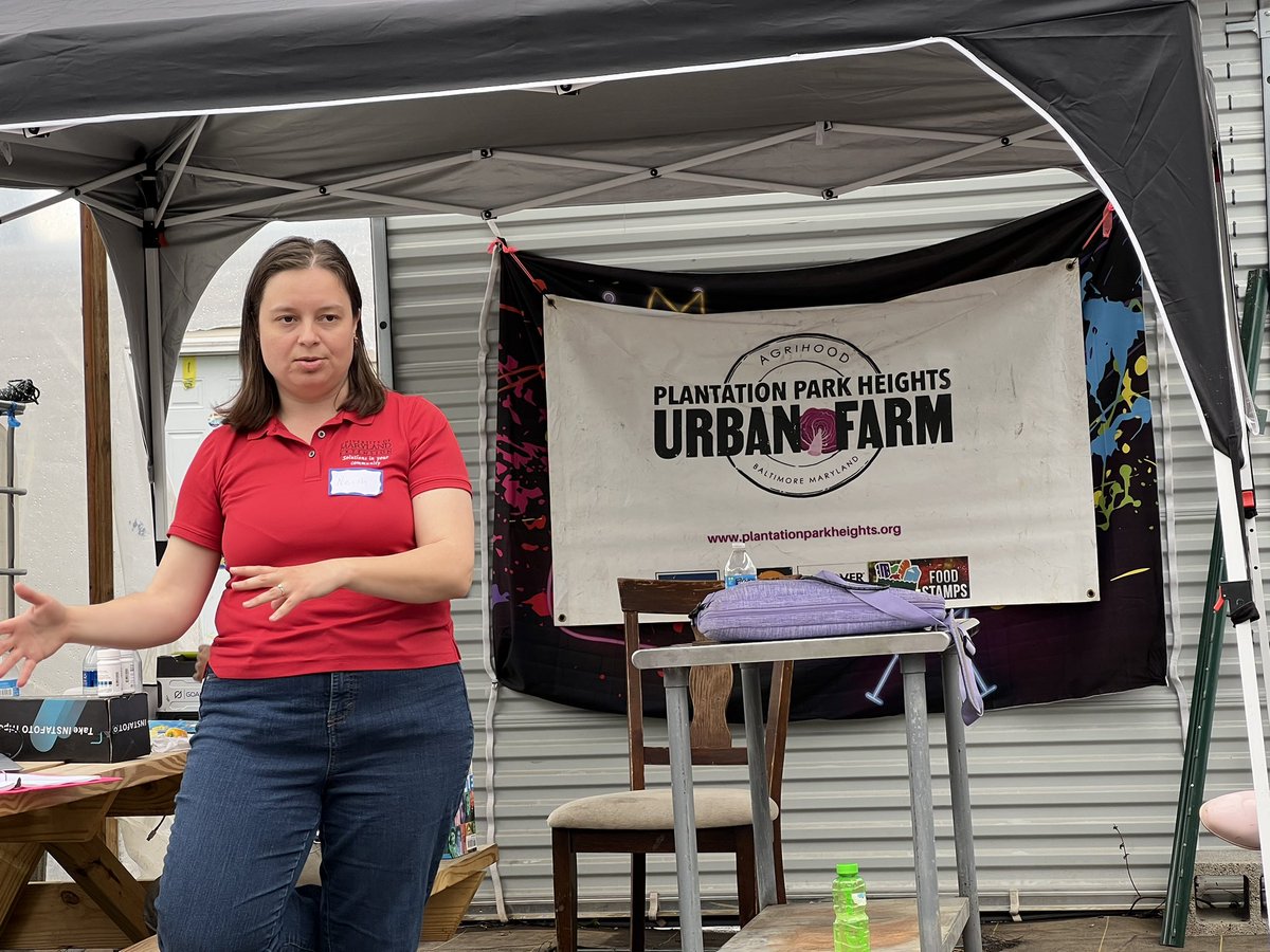 CleanerFoods's tweet photo. Good Agricultural Practices‼️#GAPTraining #AgriHoodBaltimore #UrbanAgriculture #ParkHeights #UmdExt 👩🏿‍🌾 https://t.co/ky0YJGZLnW