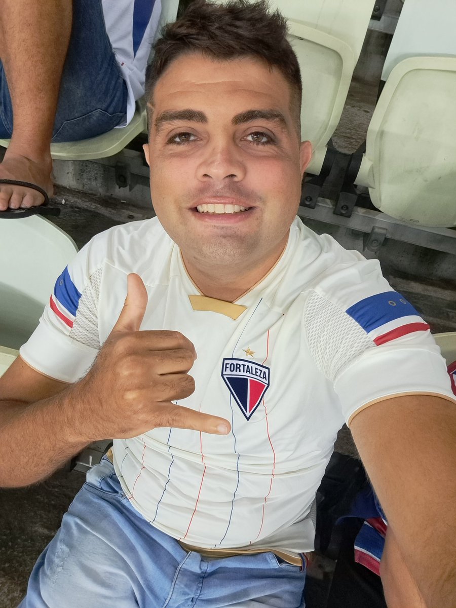Felipe_siillva's tweet photo. É o laion 🤪🦁 https://t.co/GSTp9UQ6Z4