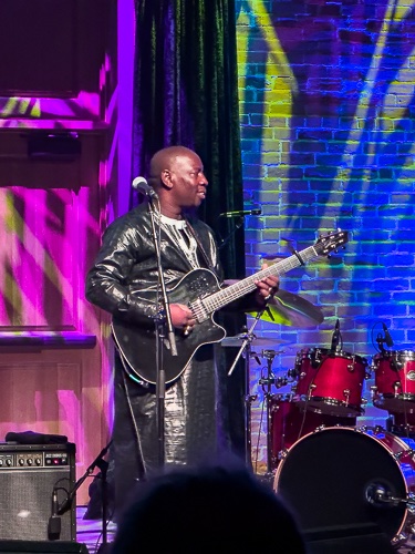 RichRuh's tweet photo. Vieux Farka Touré, live in Fort Collins
https://t.co/V4Q8smCRFb

Follow me @RichRuhPhoto@Mastodon.ART https://t.co/T2mU0oLAkI