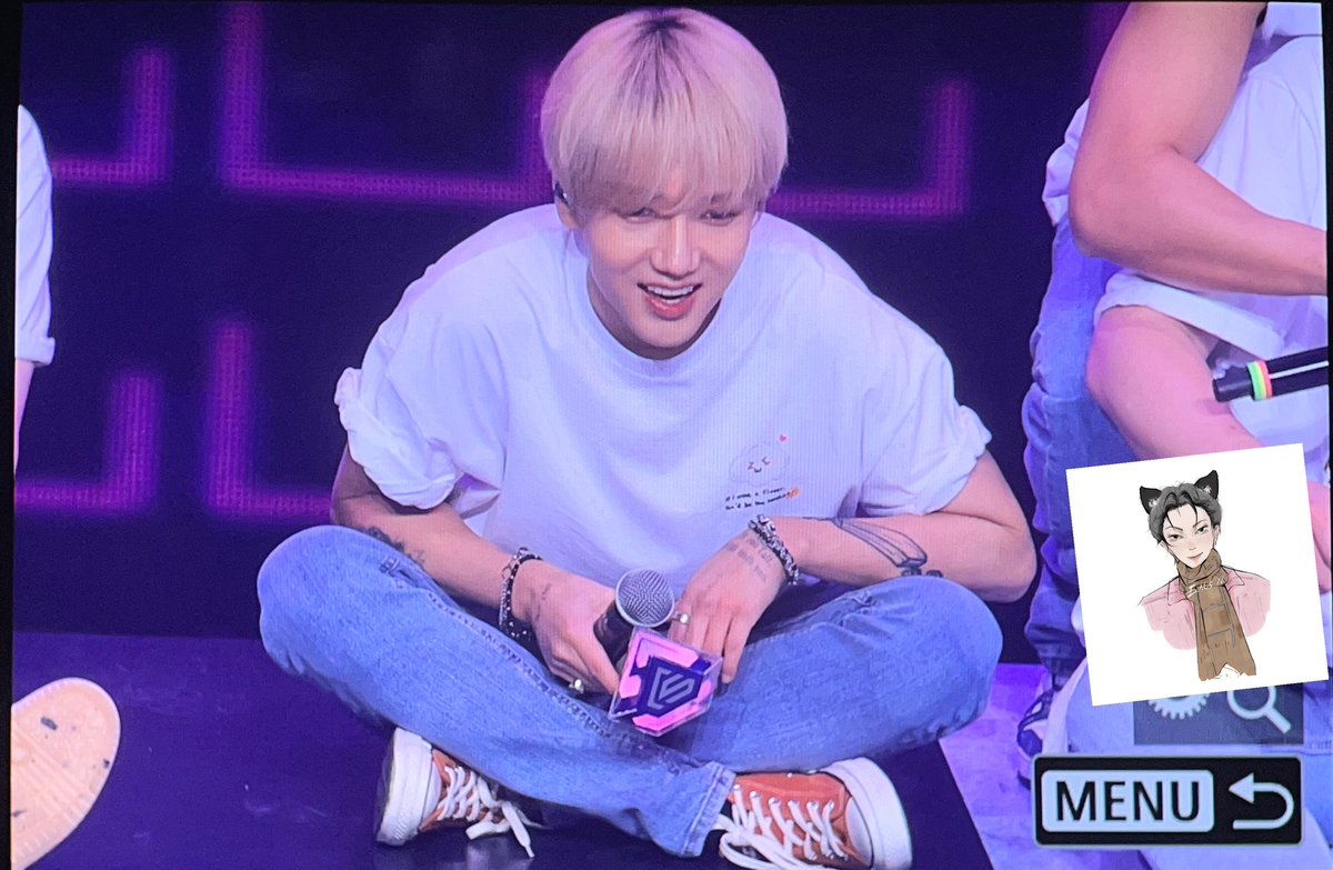 230416 슈퍼쇼9 앙콘 pre

귀엽다…

#SUPERJUNIOR #슈퍼주니어

#YESUNG #예성 #艺声 #イェソン