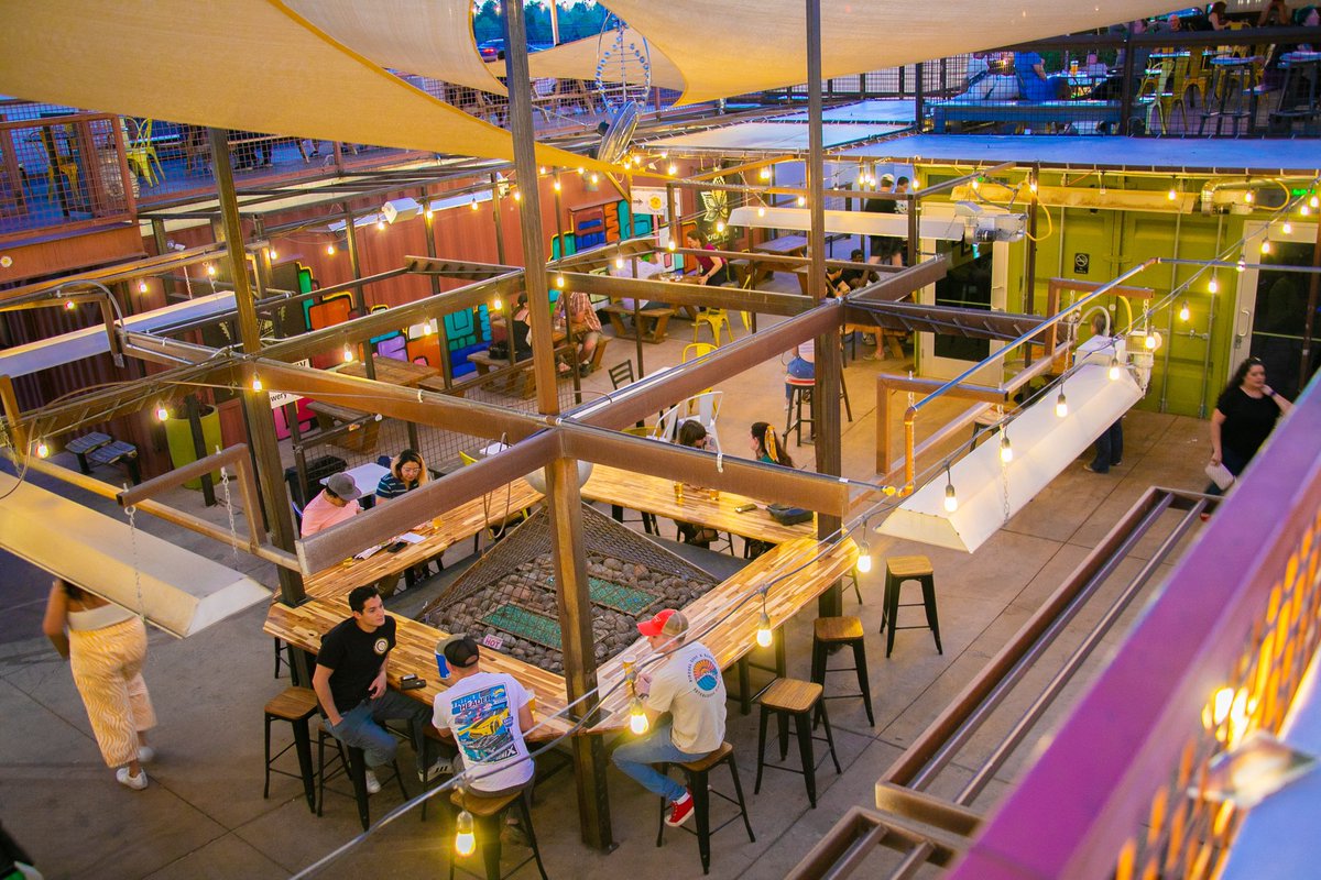 Green Jeans Food Hall welcomes you! 

Find your perfect spot on our patios day or night!!

GreenJeansABQ.com

#greenjeans #foodhall #albuquerque #patio #patioweather #fun #family #food #beer #cocktails #dogfriendly