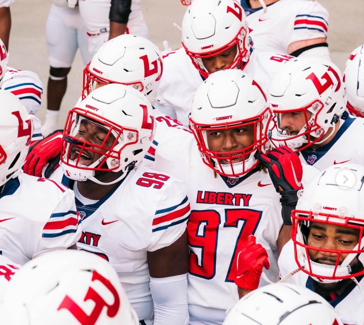 GoFlames 💌 tweet media