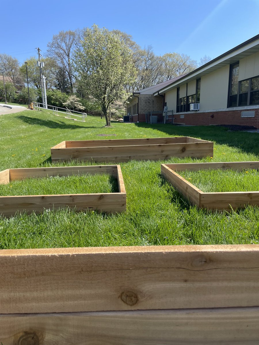 MissFrye14's tweet photo. Another step forward in our sensory garden project thanks to @wjhsd Educational Foundation! We were able to build raised beds from recycled cedar untreated telephone poles. Thank you to Lonely Oaks Timber Sawmill for the wood! I can’t wait for our students to see. ☺️ #WErTJ https://t.co/bkky71fAO1
