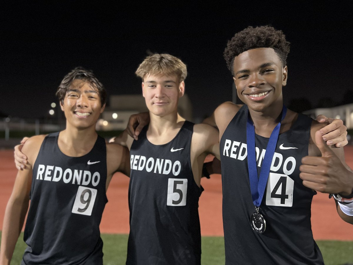redondotrackster (@bobleetch) on Twitter photo Adam Divinity, soph, Wins the South Bay Championships 1600 with a time of 4:17! All 3 PR’d tonight. Kyle at 4:23, Jack at 4:22! Way to go boys!! <a href="/RUHSAthletics/">Redondo Athletics</a> <a href="/PrepCalTrack/">Rich Gonzalez</a> Adam Divinity, soph, Wins the South Bay Championships 1600 with a time of 4:17! All 3 PR’d tonight. Kyle at 4:23, Jack at 4:22! Way to go boys!! <a href="/RUHSAthletics/">Redondo Athletics</a> <a href="/PrepCalTrack/">Rich Gonzalez</a>