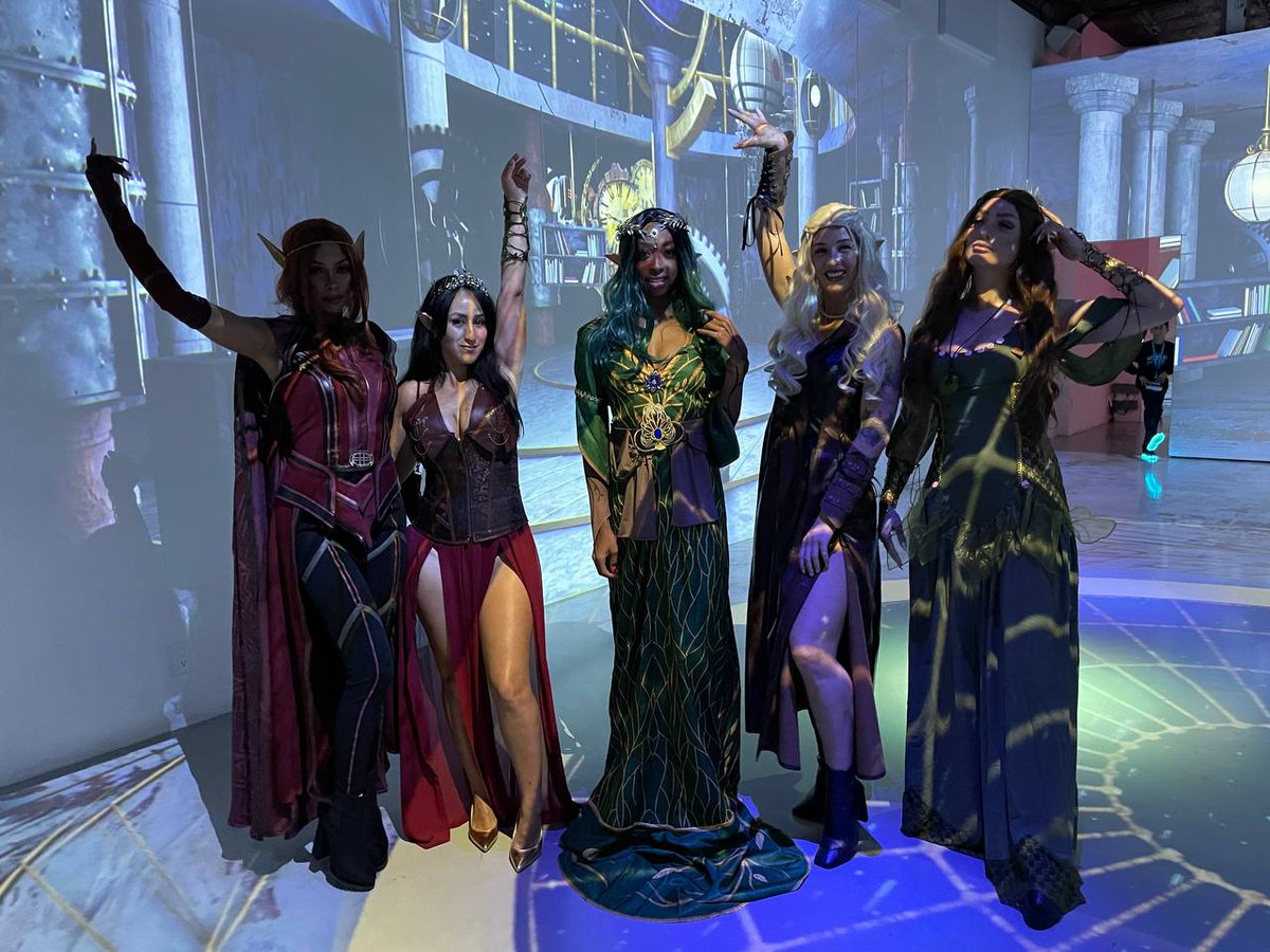 meta_blaze's tweet photo. When pictures speak louder than words...

What an event!
Escape Reality: A Journey into Galaxia Blue 🌐

#NFTNYC2023 https://t.co/mGoG5QqDp4
