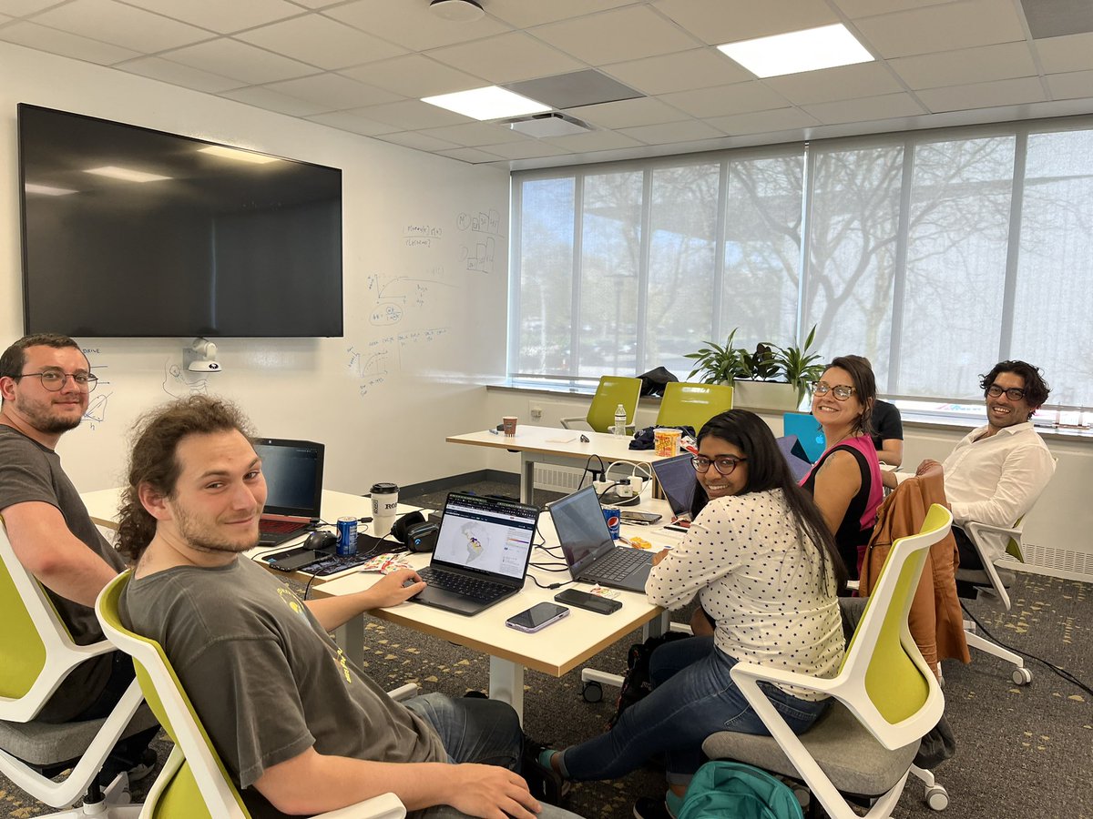 Catherine Pfister tweet media