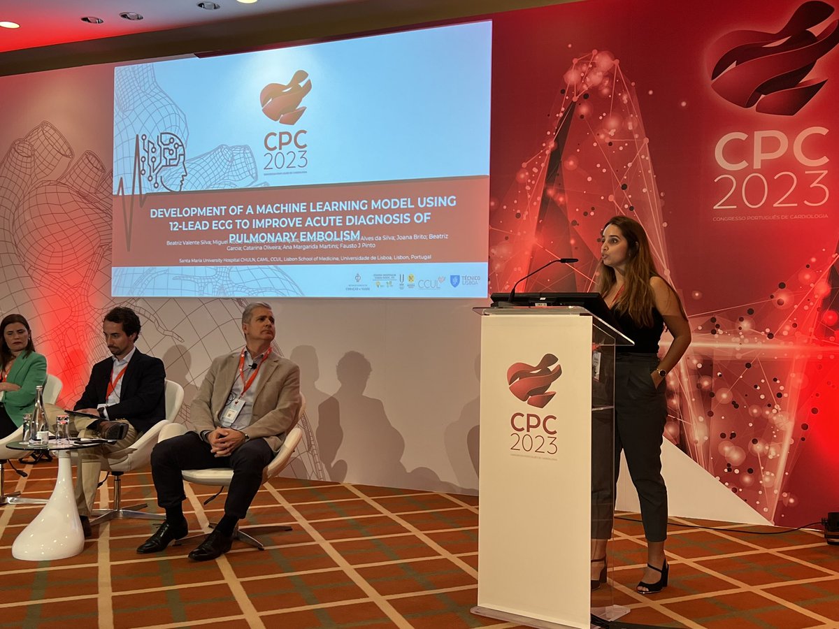 Muitos Parabéns <a href="/Beatrizv_silva/">Beatriz Silva</a> pela menção honrosa no Prémio Jovem Investigador da <a href="/spcardio/">Sociedade Portuguesa de Cardiologia</a> no <a href="/CPCardiologia/">CPC</a> naquele que foi seguramente o trabalho mais inovador a concurso. Parabéns a todos os outros competidores, garantes do futuro da Cardiología portuguesa <a href="/CCULisboa/">Centro Cardiovascular da Universidade de Lisboa</a>