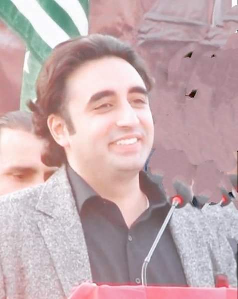 MuqaddasRzq's tweet photo. آگ لگانا میری فطرت میں نہیں ہے 🔥
میری سادگی سے لوگ جلیں تو میرا کیا قصور 🙏
@BBhuttoZardari
#bilawalbhuttozardari✌🇱🇾 #intsagood #instapost😊 #simplicity #bbzarealhero #bb #ppp❤️🖤💚 #foryourpage❤️ #followforfollowback #teatime #Alhamdulillah #bbsson #bbz #leadership https://t.co/ccdQZco8HY