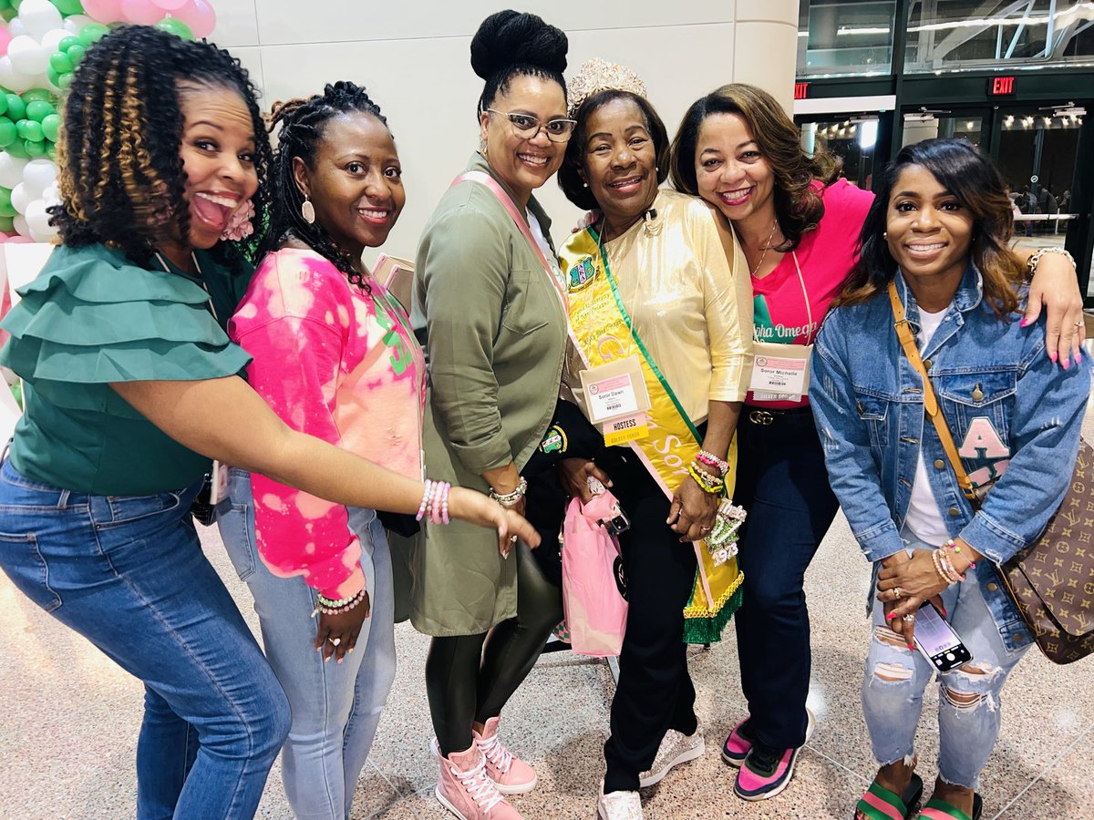 Thank you to the ladies of Omega Alpha Omega for all you do to support my Silver Star Delann Williams-Jones. I really enjoyed meeting all of you during the Regional Conference. See you soon in Texas!