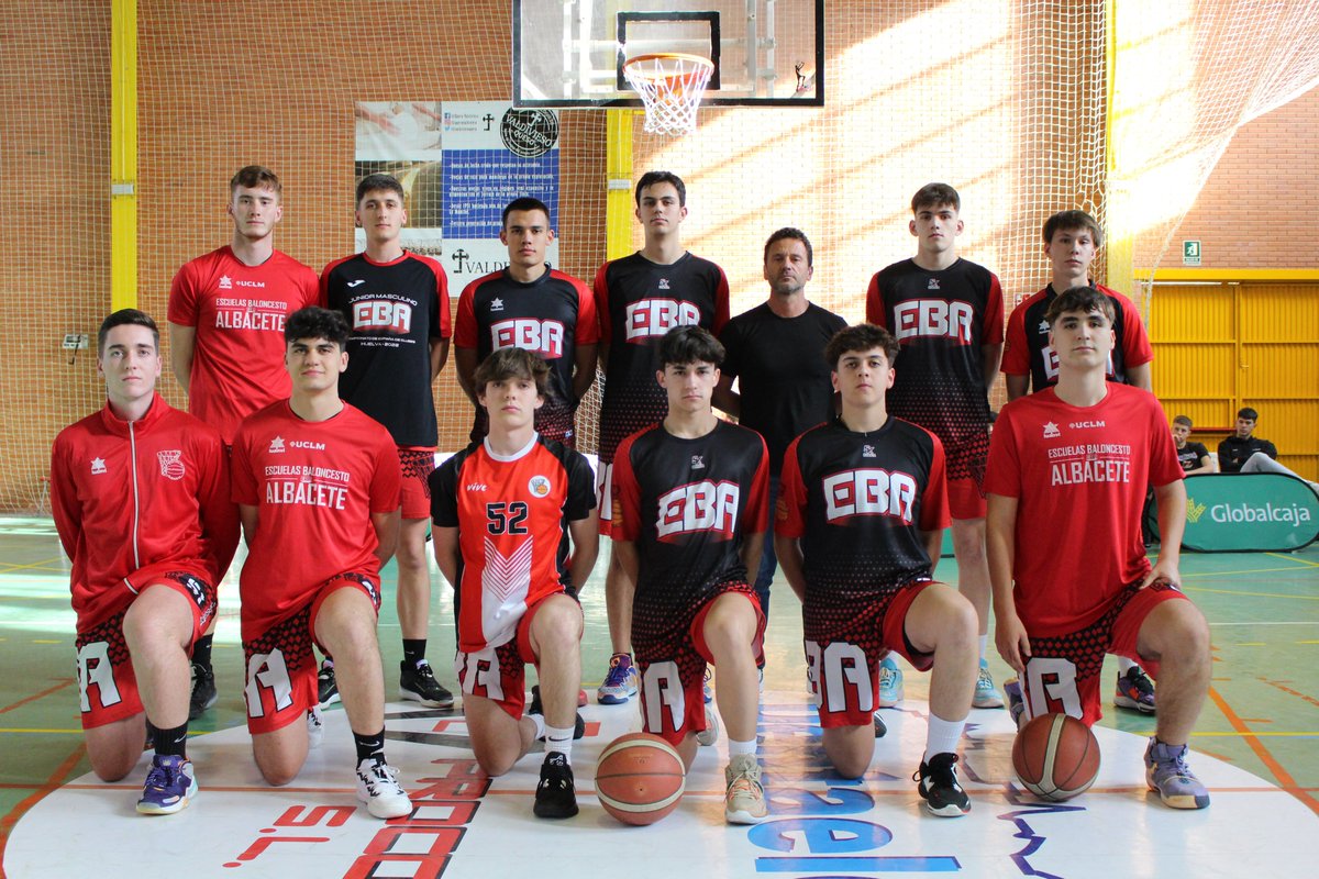 fbclm's tweet photo. #F8LigaUCLM🚹| Roster-Equipo Arbitral🏀FINAL
ARRANCA LA GRAN FINAL!!!!!!
@BCriptana vs @EBA_Albacete 
🚨Streaming by  @MyPlaySpain 👇👇
💻 https://t.co/Gh9V7GrWHI
📊STATS by  @SwishAllHoops
📸 Galería Flicker FBCLM👇👇
https://t.co/ghfq5446Kl
#PasionXBasketCLM https://t.co/4EUwNa9IN9