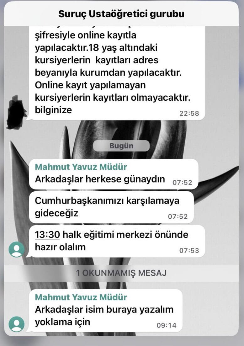 eacarerX's tweet photo. Durum kritik Erdoğan’ı karşılamaya gitmek zorunlu! ‘Kaymakam Bey’in Talimatı, Suruç Halk Eğitim Müdürü’nün baskısı ile Halk eğitim öğretmenlerine Erdoğan Urfa miting zorunluluğu! https://t.co/AMJYVtvyLi