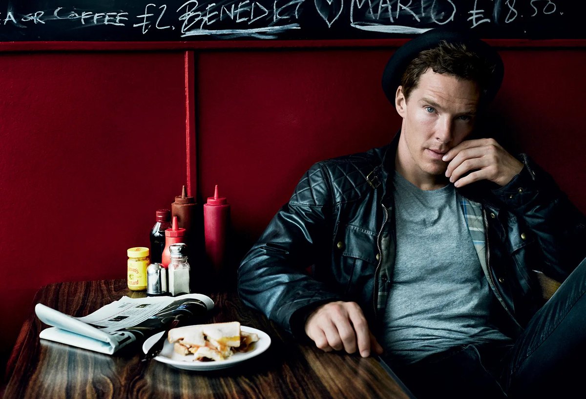 Darkholding's tweet photo. A #SeductiveSunday with a side of breakfast.

What more could you ask for? https://t.co/WoO4jqDPMN
