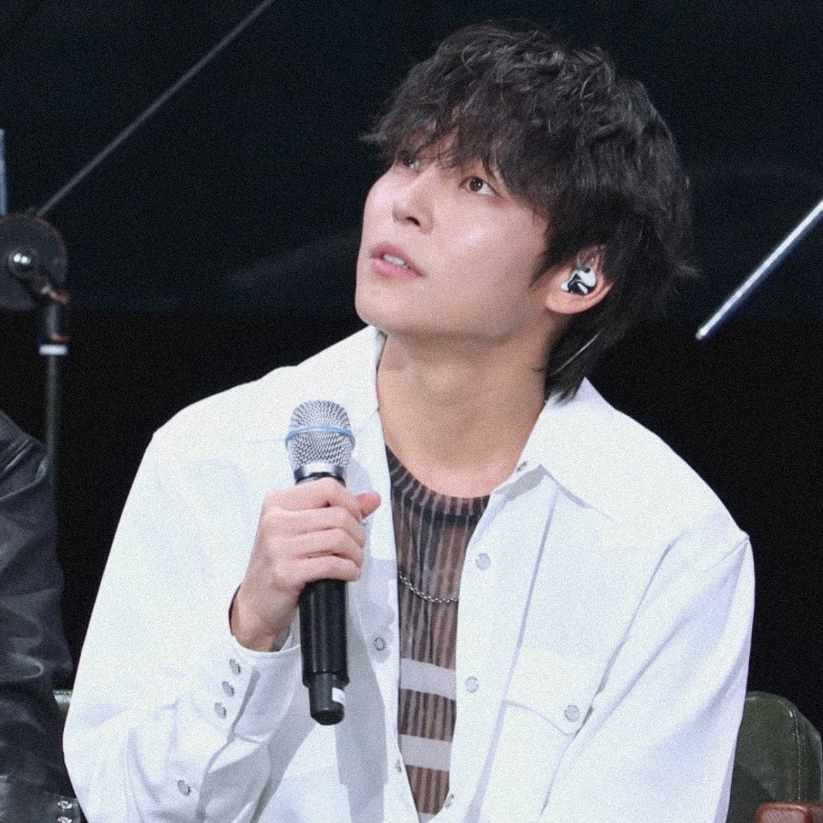 woosungmedia's tweet photo. 🖤 https://t.co/cYv50VIGv3