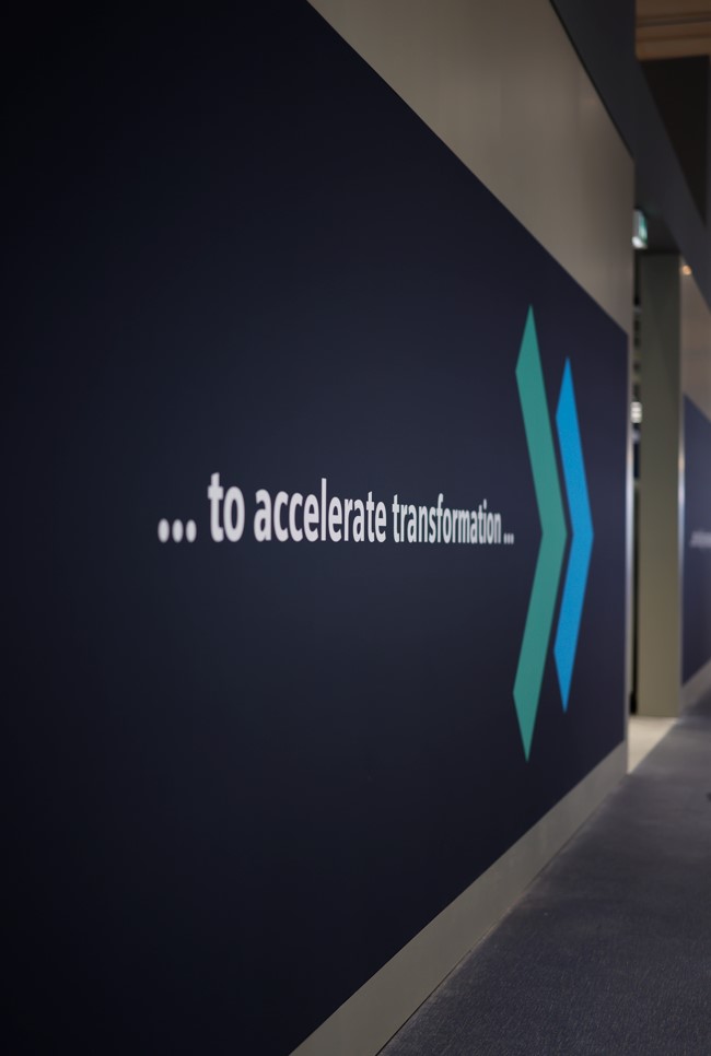 Cedrik Neike tweet media