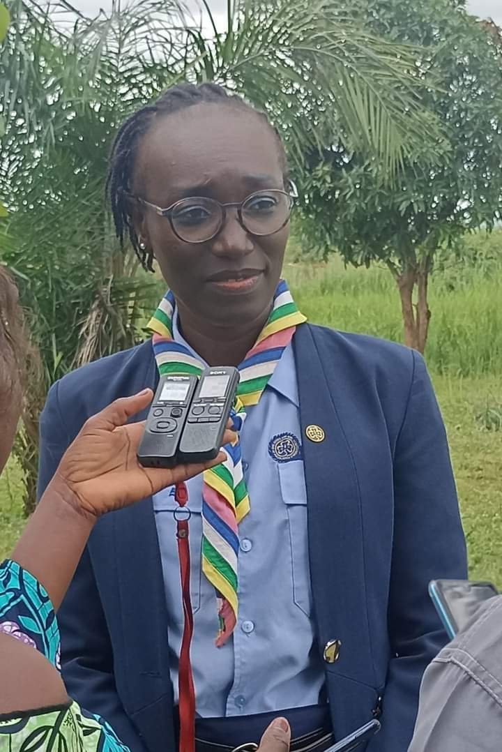 mosseavo's tweet photo. Elle s'appelle Chantal Laure Djebebe Ndjiguim, c'est elle qui élue Commissaire générale ( CGAL) des Guides de CentrAfrique 🇨🇫

La nouvelle #CGAL est élue lors de l'assemblée générale des Guides tenue du 14 au 16 avril 2023 au #Fontana https://t.co/tl3Vufsc9p
