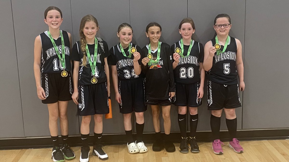 🏆Congrats to LW Xplosion 4th Whites Champion at today’s All Out Shootout. 692 teams playing! 

🏀NEXT UP: Windy City “LIVE” on Apr 22/23 — Register at onedayshootouts.com