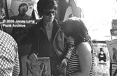 TodayInPunk's tweet photo. #Todayinpunkrockhistory... Bomp Records in-store event with @thedamned in Los Angeles (1977). Get the full story and more tales of Punk Rock History @ https://t.co/l3EJ7HCwUT
#punk #punkhistory #LApunk #chicanopunk #punk77 #uk77 #LA77 #goth #postpunk #KROQ #BompRecordsStore https://t.co/XM8zvSGG5l