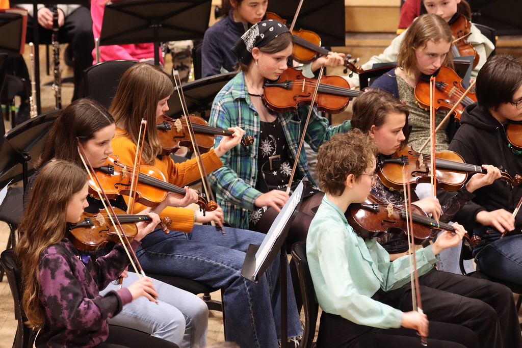 EdinburghYO's tweet photo. Wow! Our sharing concert at the end of our Easter Ensembles Course was fantastic! The young musicians, tutors and audience should be incredibly proud of what they've achieved over the last 4 days. Well done for an amazing course! πππ #EYO
Photos β‘οΈ https://t.co/Dh9TdzD6vR https://t.co/TsuOfuLvJS