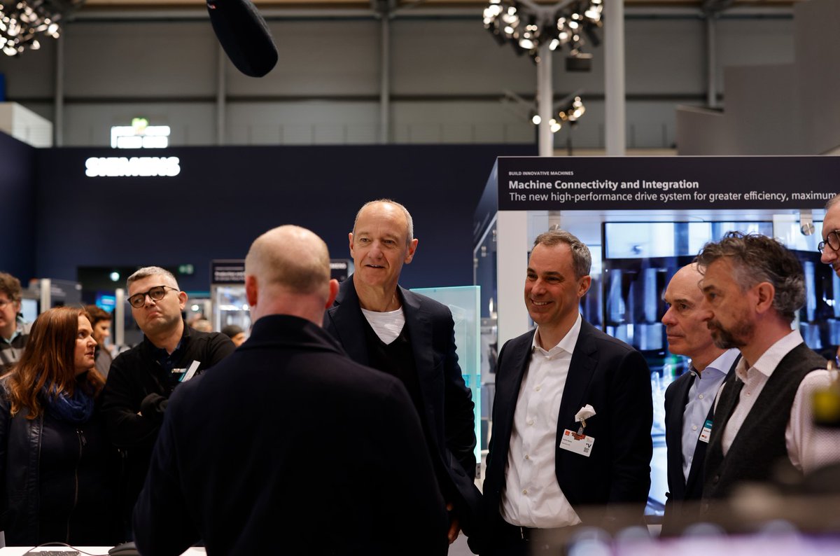 Cedrik Neike tweet media