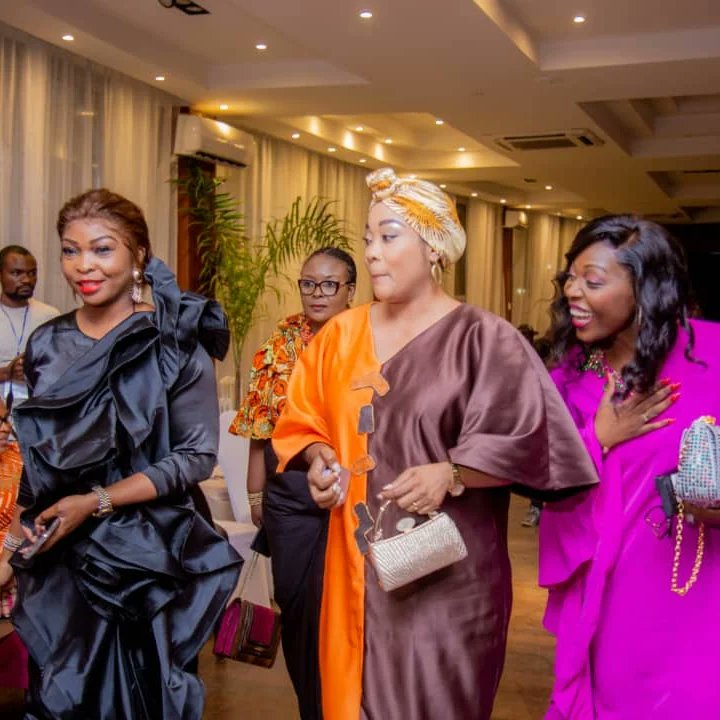 caroline_pindi's tweet photo. Kinshasa Mboka ya Masano à Sultani River ce 14 avril 2023. Événement culturel initié par la Styliste Lydia Nsambayi membre du G100 RDC. Au programme plusieurs défilés de mode avec différents artistes stylistes. https://t.co/7MR0yv7099