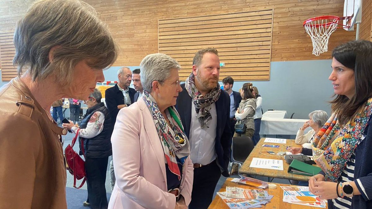 « L’art et le sport, vecteurs d’inclusion et de lien social ». C’est le thème de la journée du handicap à Biscarrosse ce dimanche.

Théâtre, parasport, dynamique associative et municipale : un engagement territorial sans faille pour faire bouger les lignes. Bravo à tous ! 👏🏻