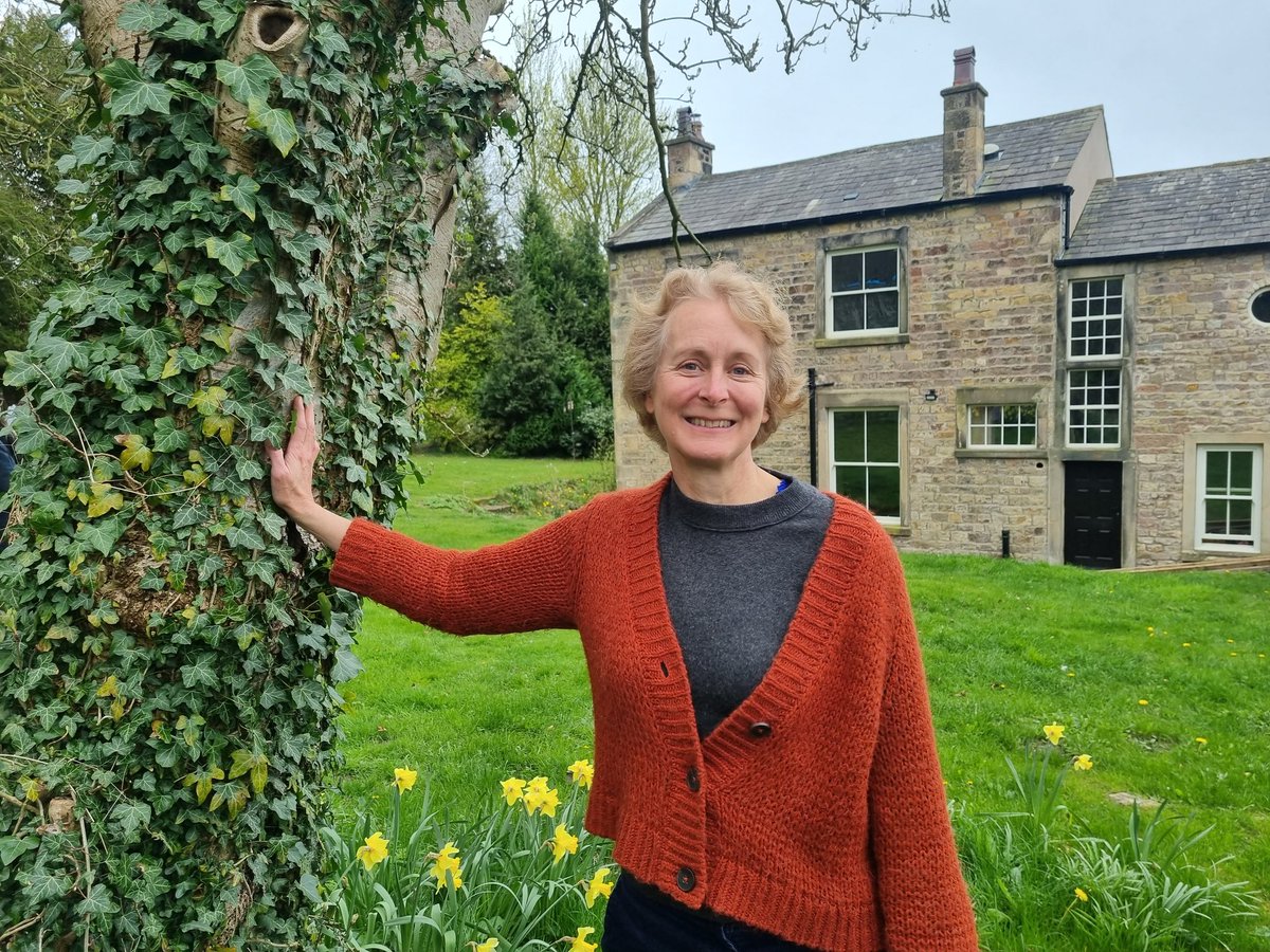 Andrew4Didsbury's tweet image. Just returned from Lancaster where all Alasdair McKee's hard work on behalf of the RSPB @Natures_Voice has paid off. He and @MelissaBateson unveil the Emily Williamson plaque at the entrance to the park opposite where Emily was born. And here's Melissa at the birthplace.