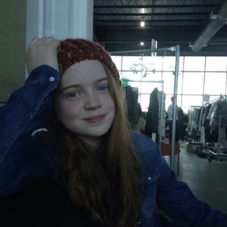 archivesillie's tweet photo. happy birthday to our girl sadie sink!!! 🧡 https://t.co/QgWfPSfjnl