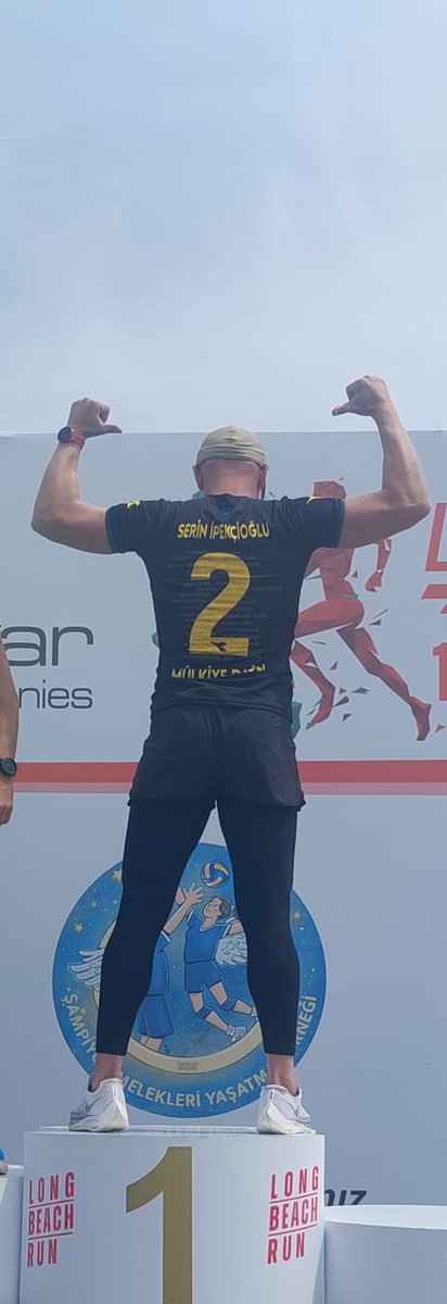 1. lik sana ve arkadaşlarına armağan olsun canımız kızımız SERİN'İMİZ. Baban senin için koştu. Şampiyonlar ölmez annem. Melekler Takımı 🤍♾️