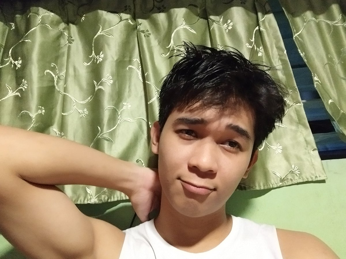 zikcuteee tweet picture