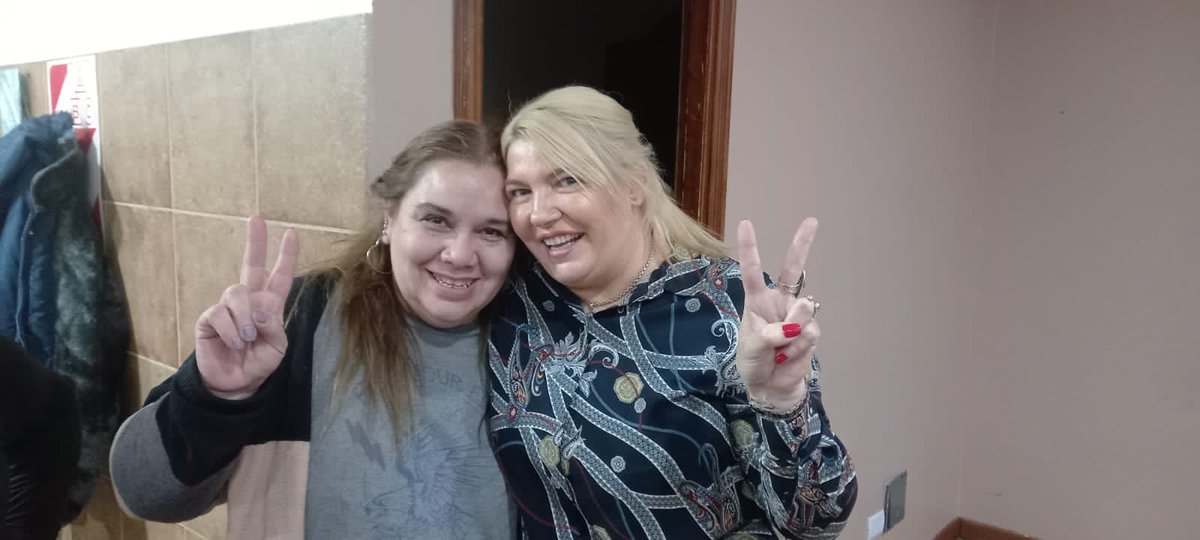 RosanaBertone's tweet photo. Muchas gracias a todos por su dedicación y compromiso para transformar Tierra del Fuego en la provincia que merecemos todos. https://t.co/bHYpm844Qc