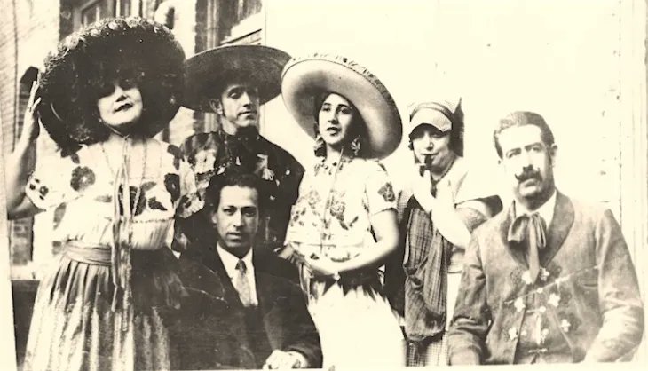 Los Angeles in the late 1920s had a vibrant Mexican-American musical scene, centered around Los Cancioneros Acosta, a group of Mexican-American singers, instrumentalists, and songwriters, led by Dionisio Acosta. #lamusic #losangeles #losangelesmusic