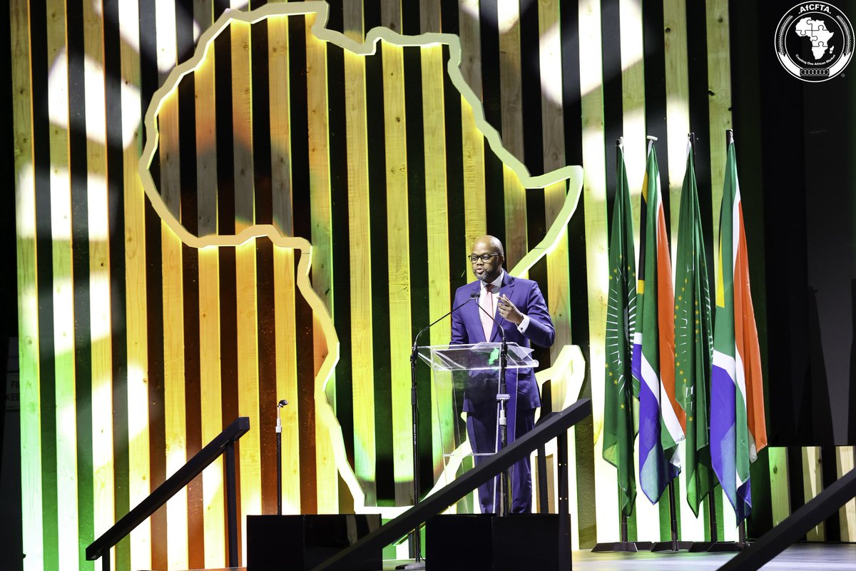 I thank my sister <a href="/BekeleThomas/">NARDOS BEKELE-THOMAS</a> CEO of <a href="/NEPAD_Agency/">AUDA-NEPAD</a> for emphasising the fact that  investment in the manufacturing sector would accelerate the implementation of the #AfCFTA and create jobs for the youth.
#TujengeAfrikaPamoja
#LetsBuildTogether
#AfCFTABF2023