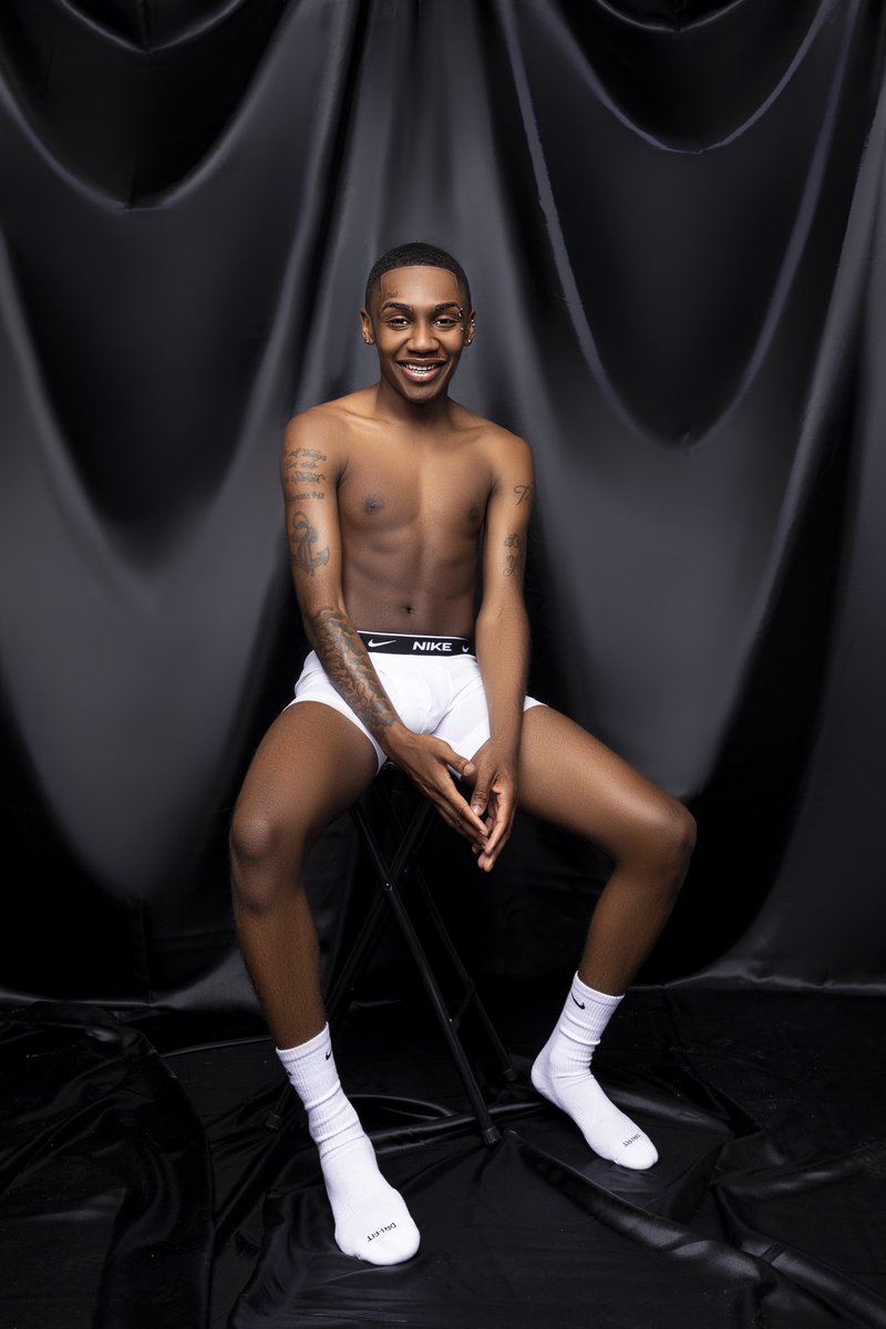 exitstageplss's tweet photo. I just can’t get over you 😮‍💨🤤 #AriesTakeOver♈️ https://t.co/9EKmDkk2yA