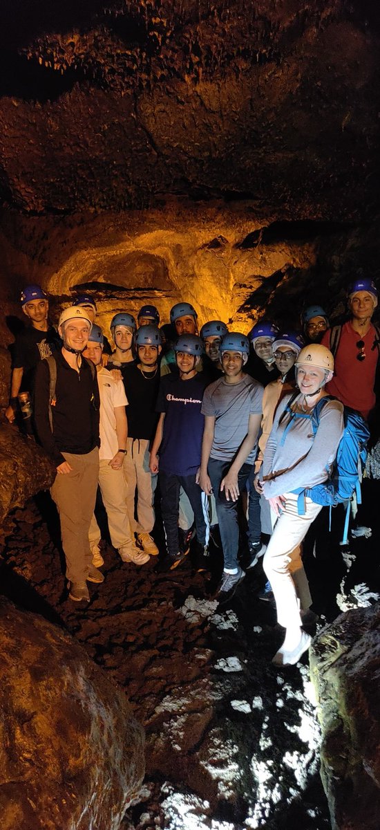 rsgeography's tweet photo. We had an amazing time visiting the Gruta do Carvao lava tube this afternoon #azores #geography https://t.co/PqQsMNq9Kv