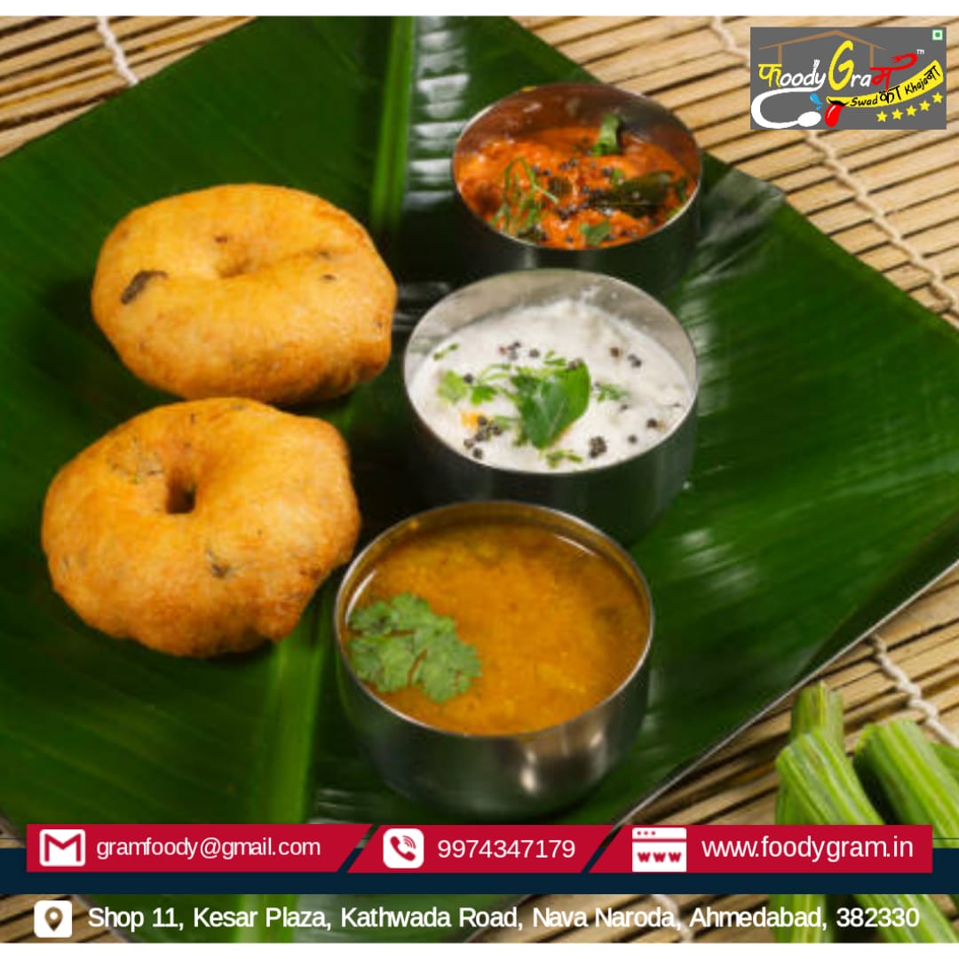 GramFoody's tweet photo. Dooba dooba reheta hoo ‘Sambar’ me teri…
Vada ban gaya hoo me yaadon me teri

Order Online - https://t.co/k5lLHNCbVu

#foodygram #foodie #doobadoobarehtahu #doobadoobarehtahoon #bollyfood #meduwada #meduvada #meduvadasambar #vadasambar #sambar #southindianfood #indianfood #India https://t.co/0B5HmZpxGw
