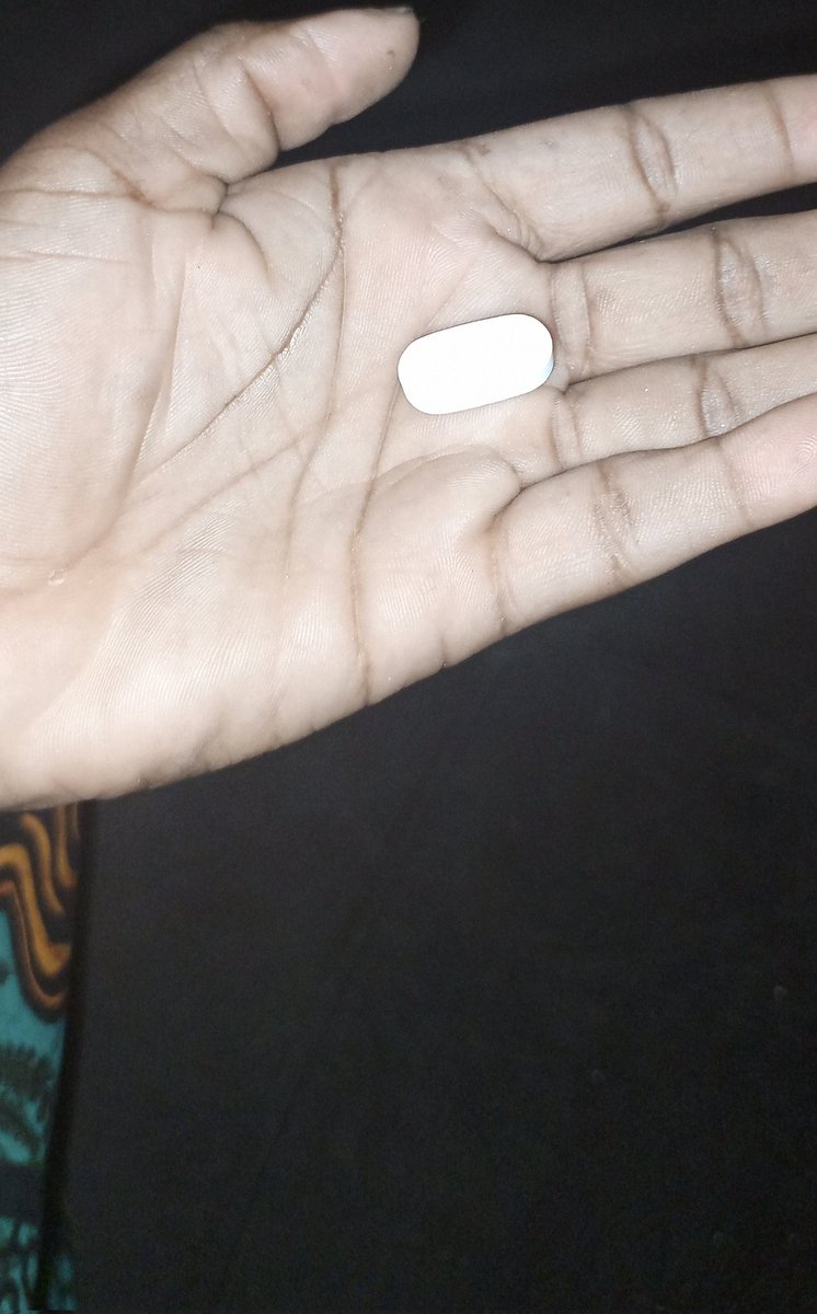 KanikiPrecious's tweet photo. At some point I used to take 12 and half tablets of ARVs everyday. I now take one tablet once a day. You see there is absolutely nothing to keep reminding yourself that you are HIV Positive. It doesn't even take 5 seconds to take your meds 🏋️
#StayUndetectable
#LoveYourLife https://t.co/GLJnUrCcMf