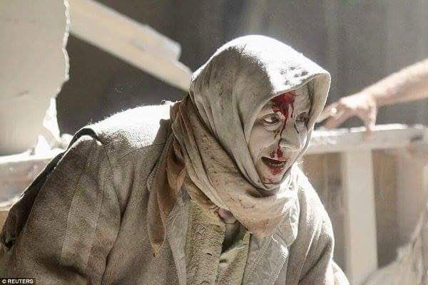 freedom9543's tweet photo. هذه #حلب 2016 عندما اجتمع الروس وإيران وعصابات الأسد
على أهالي حلب وأقسموا أن يخرجوهم منها تحت مسمى "التحرير"
عندما جعلوا من حلب مدينة تسكنها الأشباح.. عندما وقف العالم مكتوف الأيدي يشاهد انهيار المدينة وموت أهلها كأنه يشاهد فيلم سينمائي.
#التطبيع_مع_الأسد_جريمة https://t.co/9qEGanPceY
