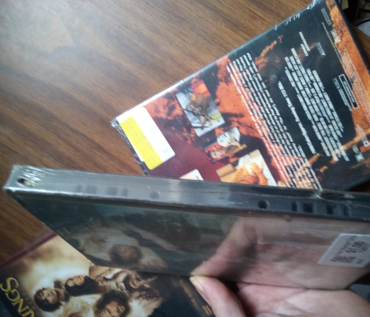 Niteowl88's tweet photo. @ComicsandCrypto some other seald VHS tapes and DVDs I found In the wild https://t.co/eQGCbPZnQp