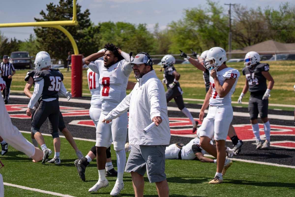 SNUAthletics's tweet photo. @SNUFootball spring game yesterday came down to a photo finish! Stopped within inches of the goal line to give grey team the win ⚡️🏈 https://t.co/0A7YkuFVsO