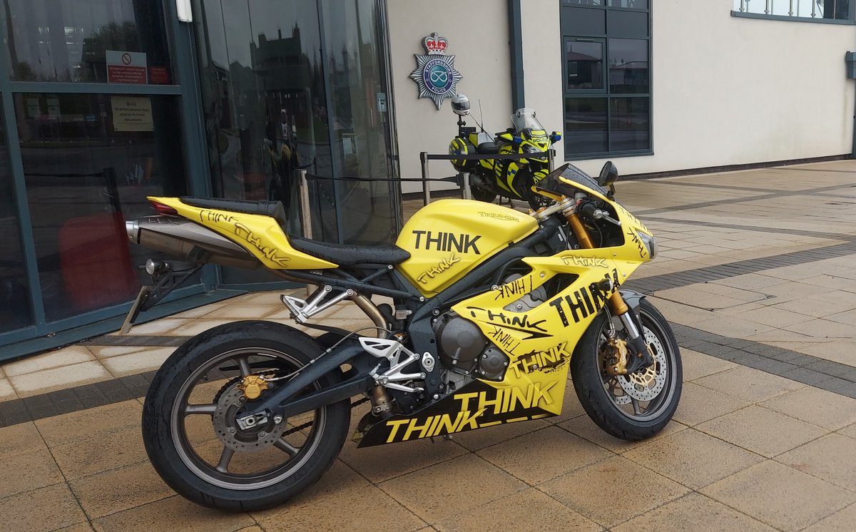 StaffsRoadHarm's tweet photo. Another Great @Bikesafe Workshop today.  Thanks to Carol from @DocBike_Staffs, and Chris from @staffsbiker who spoke about #Bikesense. Riders all had a great time and took a lot from the day.  #Lukeslegacy https://t.co/RnWxTGsnat