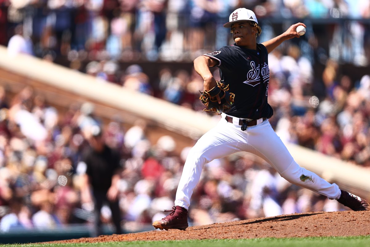 HailStateBB's tweet image. What an outing by Jurrangelo Cijntje!

5.2 Innings 
3 Hits 
7 Ks 
1 Run 

#HailState🐶