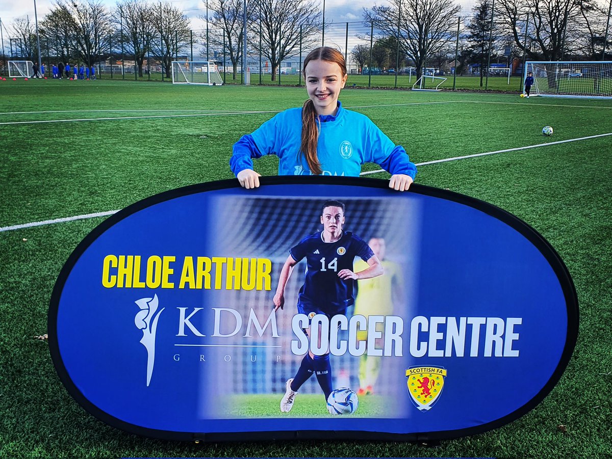rvyfc_girls's tweet photo. *1 DAY TO GO*

FREE...tomorrow...Girls football...ages 5yrs - 12yrs...4.30pm Renfrew Leisure Centre 

Come along and get involved. Great sessions with great coaches and guest coaches. 

#chloearthur #SWNT #KDM⚽️ 🏴󠁧󠁢󠁳󠁣󠁴󠁿
#renfrewvics 🔵🟡 https://t.co/O4fRZdkUvZ