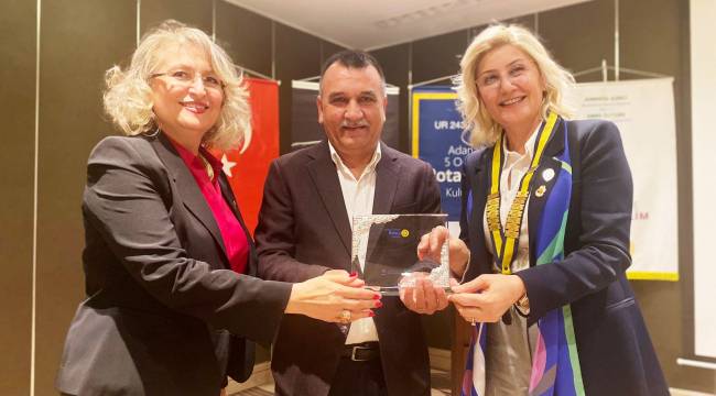 ‘Meslek Başarı Ödülü’ Ahmet Karataş’a verildi refleksgazetesi.com/meslek-basari-…