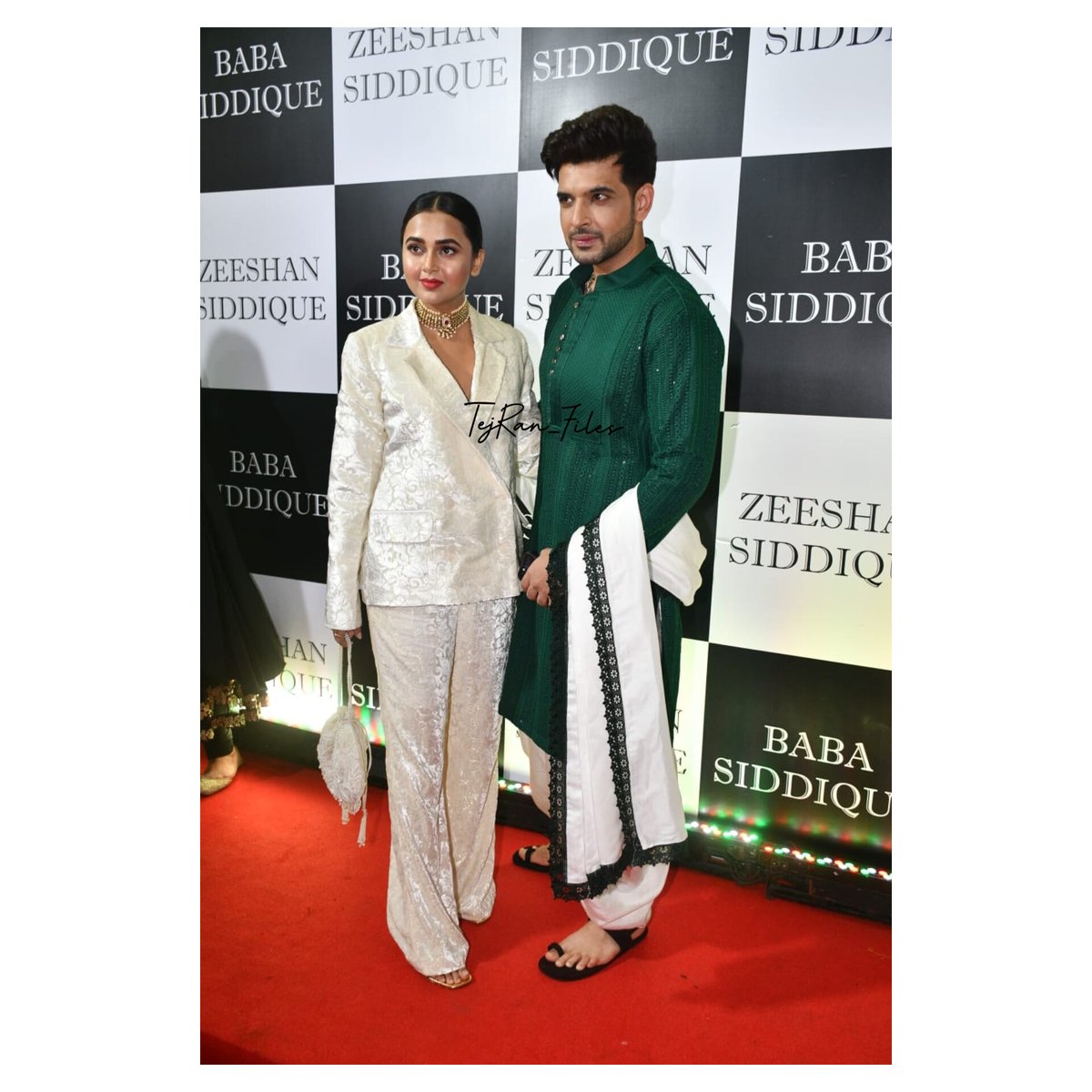 ankii_tri's tweet photo. 🧿✨
@kkundrra @itsmetejasswi 

#TejRan #TejRanFam #TejRanForever #KaranKundrra #TejasswiPrakash #Togetherforever #Touchwood https://t.co/ukU843A4UQ