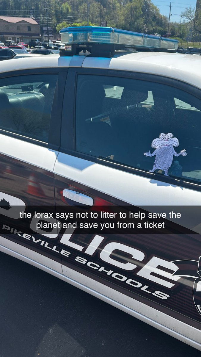 abentley_06's tweet photo. #flatlorax #scottbio #earthday2023 https://t.co/lmN4SbQeQs