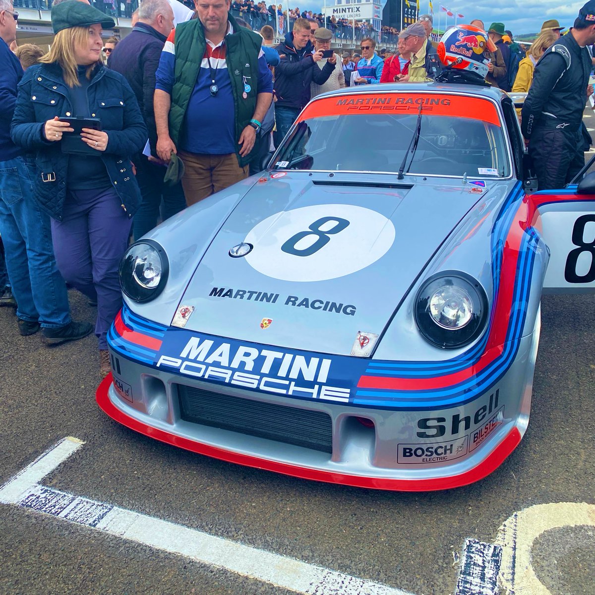 fast_upp's tweet photo. Porsche 911 grid walk #mm80 https://t.co/jGx5jFASAD