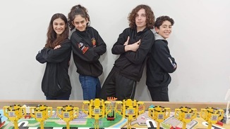 #loficideducar La First Lego League, una escola d’enginyers de 4 a 16 anys lúdica i divertida per formar-se en programació, robòtica, comunicació i valors; que els permet assajar l’error i la frustració i trobar solucions als problemes del món real <a href="/FllLegends/">LEGENDS_FLL</a> <a href="/FLL_Spain/">FIRST LEGO League SPAIN</a>