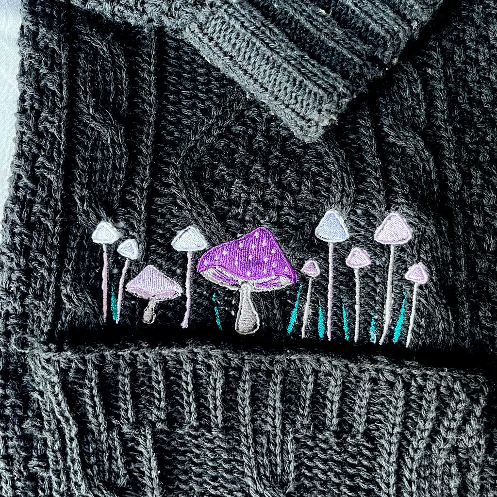 Lauranicus's tweet photo. New! These mushrooms look a little... spooky ๐ You guys loved my first Mushie cardigan that I just knew I needed to do a darker version! Available now to preorder on my shop - https://t.co/63eTfyEZcS
#darkcottagecore #gothiccore #softgoth #pastelgoth #fantasy #fae #mushroomsโฆ https://t.co/AdkGhPkp3k