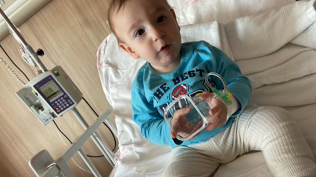 Ben Yusuf Baran…

Çocuk Olmak İstiyorum Sadece Rahatca Nefes Almak İstiyorum İnanın Çok Birşey Değil İstediklerim. Mutlu Bir Çocuk Olmak Anneme Babama Sımsıkı Sarılmak Koşup Oynamak Okula Gitmek Delikanlı Olmak…
#BLACKPINKatCoachella 
#Sudan 
#Coachella 
#Coachella 
#อิงล็อต